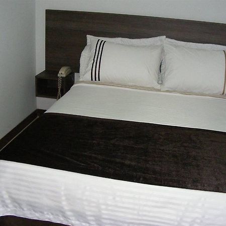 Hotel Internacional Μεντεγίν Εξωτερικό φωτογραφία