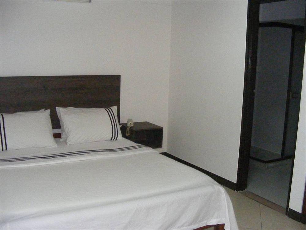 Hotel Internacional Μεντεγίν Εξωτερικό φωτογραφία