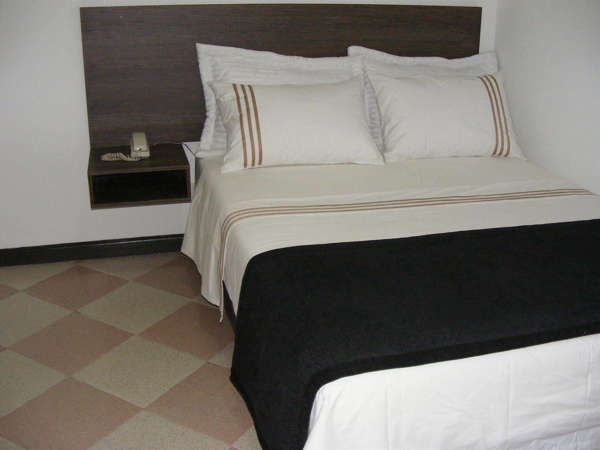 Hotel Internacional Μεντεγίν Εξωτερικό φωτογραφία