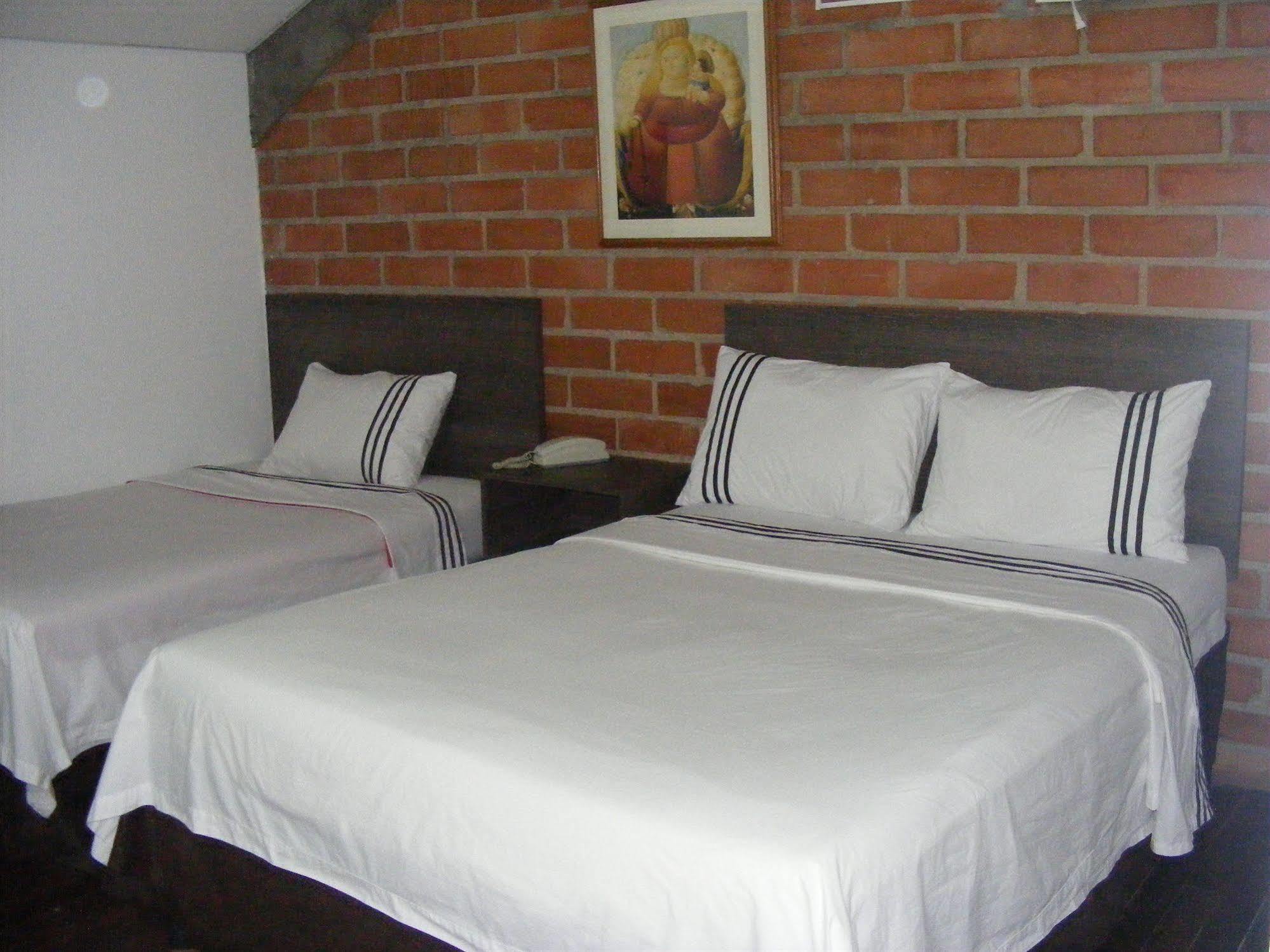 Hotel Internacional Μεντεγίν Εξωτερικό φωτογραφία